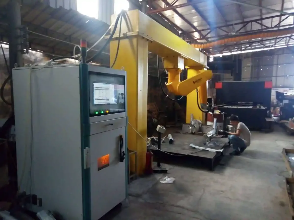 3D Robot Laser Cutting Machine